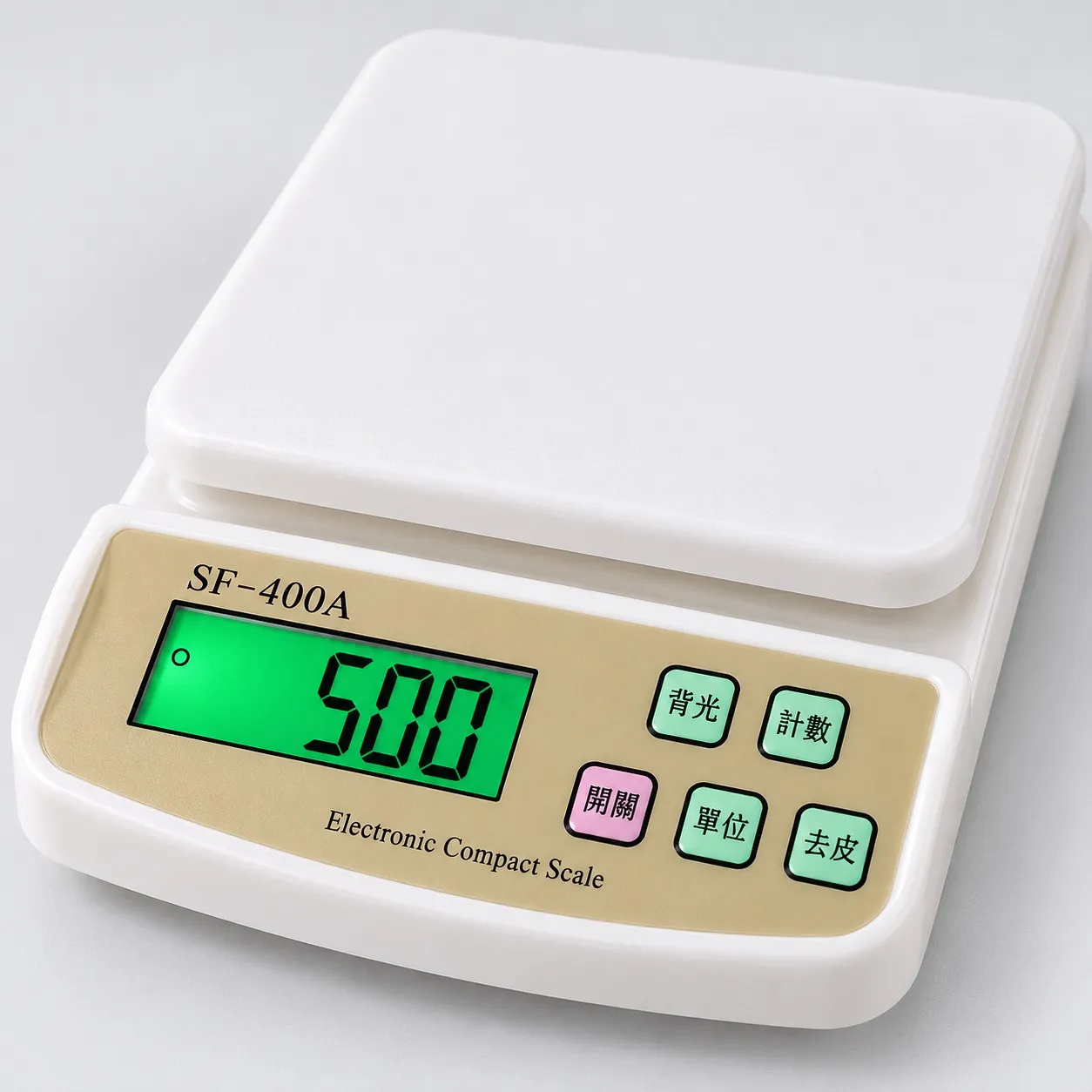 Green backlit display and buttons of the SF-400A scale