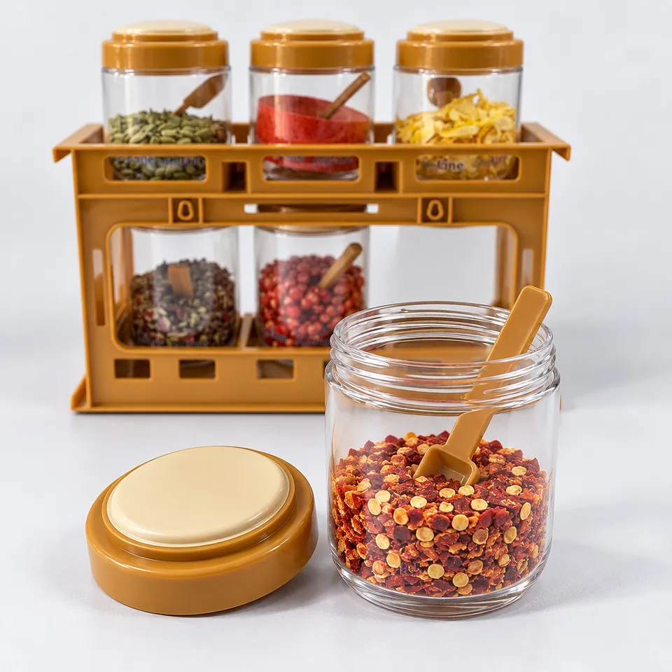 Spice jar with its lid and spoon